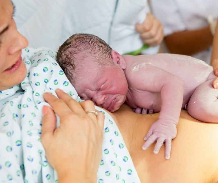 The Power Behind Skin-to-Skin Contact After C-section: Benefits for Mom and Baby